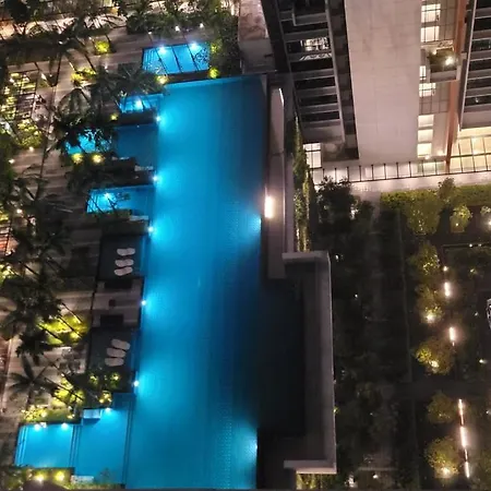 B2107 Grand Medini Pool View 100Ms Netflix By Stay Iskandar Puteri Luaran gambar