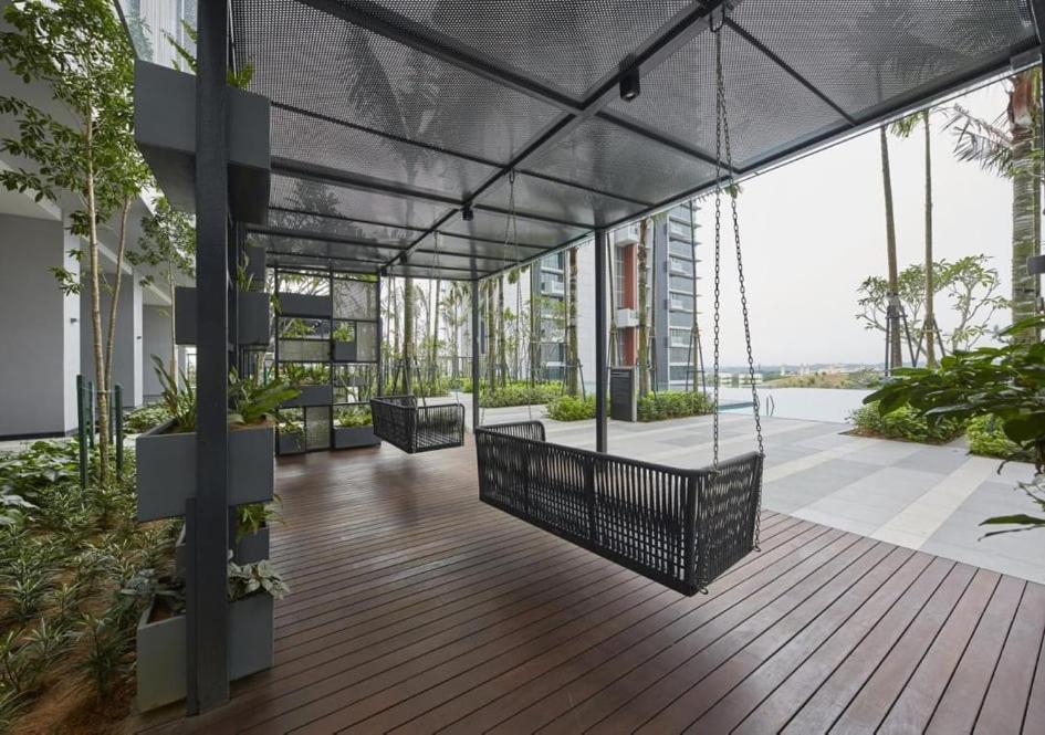 B2107 Grand Medini Pool View 100ms Netflix By Apartment Iskandar Puteri