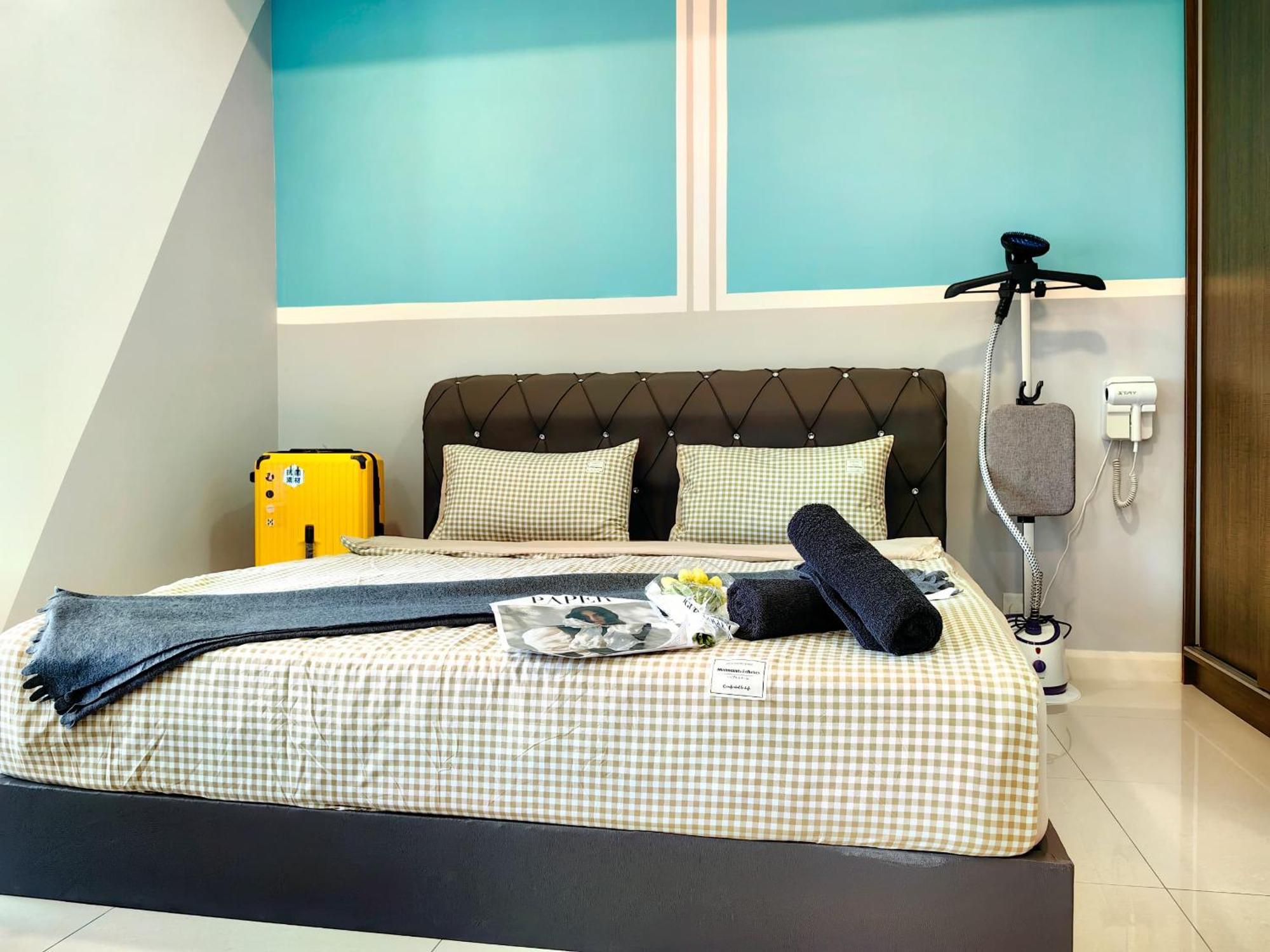 B2107 Grand Medini Pool View 100ms Netflix By Apartment Iskandar Puteri